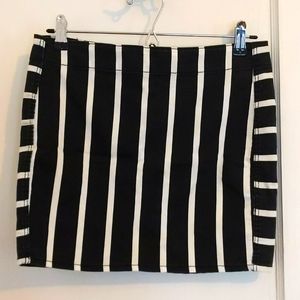 h&m striped miniskirt